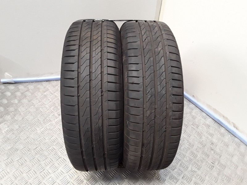 Recambio de neumatico pareja para neumaticos reutilizados - referencia OEM IAM 185651588T CONTINENTAL 185/65/15/88T