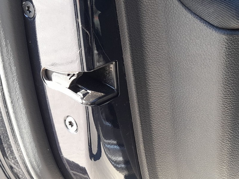 Recambio de cerradura puerta delantera izquierda para opel astra k (b16) 1.6 cdti (68) referencia OEM IAM 13533588  