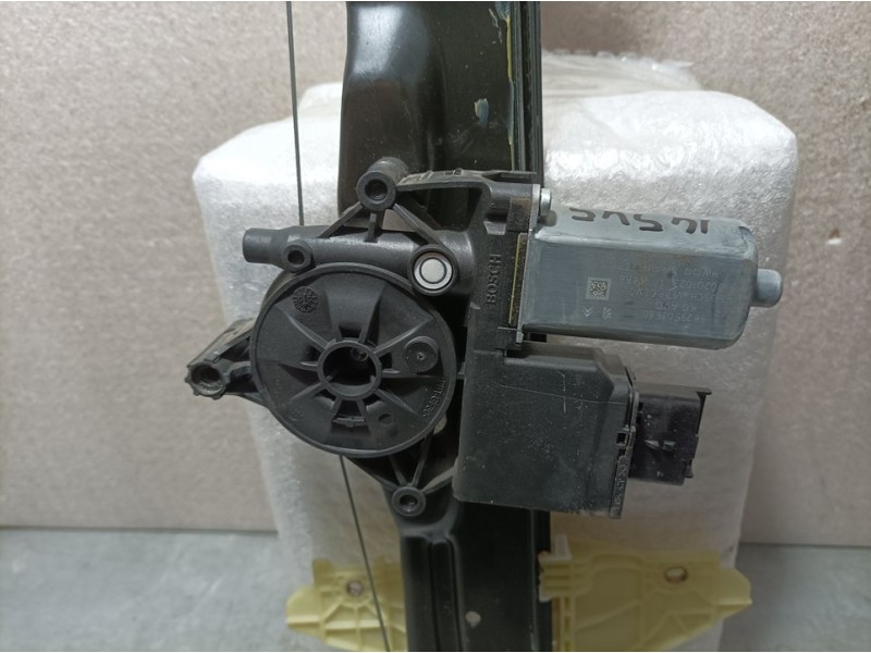 Recambio de elevalunas delantero derecho para citroën jumpy furgon control m referencia OEM IAM 9829889680  ELECTRICO 6 PINS