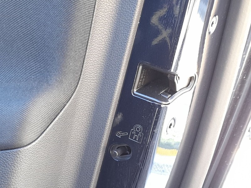 Recambio de cerradura puerta trasera derecha para opel astra k (b16) 1.6 cdti (68) referencia OEM IAM 13533667  
