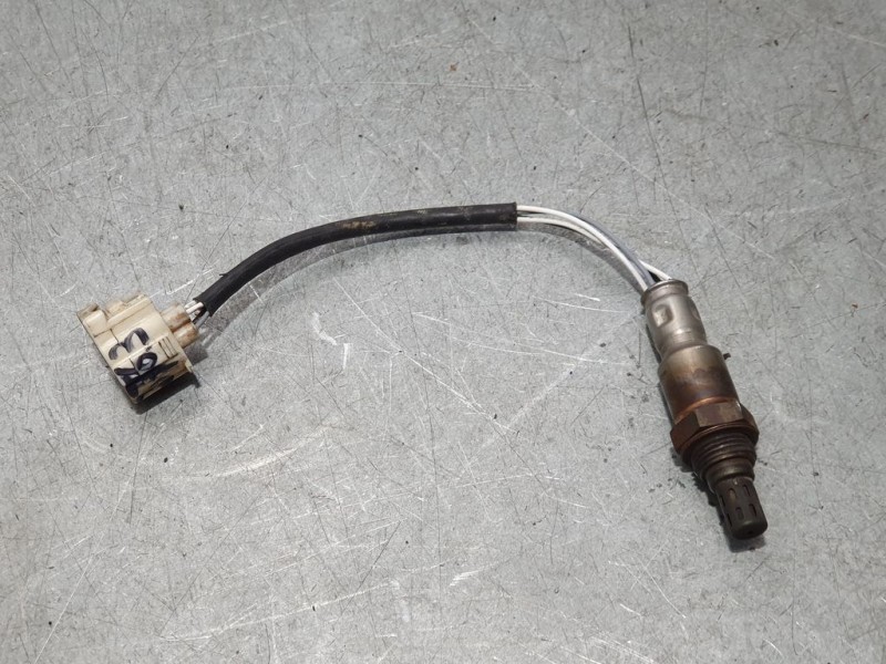 Recambio de sonda lambda para jeep cherokee kl longitude referencia OEM IAM 05149180AA  