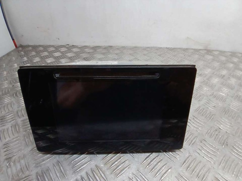 Recambio de sistema navegacion gps para toyota auris hybrid business referencia OEM IAM 8614002360 CVVS75F0AE PANASONIC