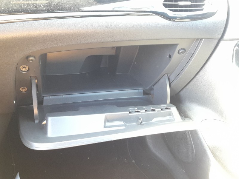 Recambio de guantera para opel astra k (b16) 1.6 cdti (68) referencia OEM IAM 39046761  