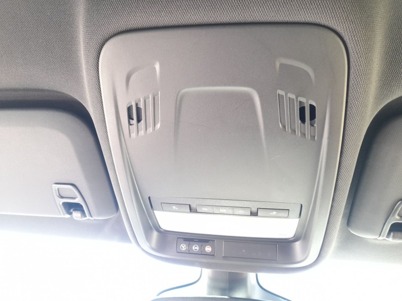 Recambio de luz interior para opel astra k (b16) 1.6 cdti (68) referencia OEM IAM 13467030  