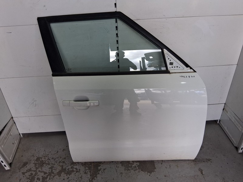 Recambio de puerta delantera derecha para kia soul ii (ps) 1.6 gdi referencia OEM IAM 76004B2011 ROZADA 