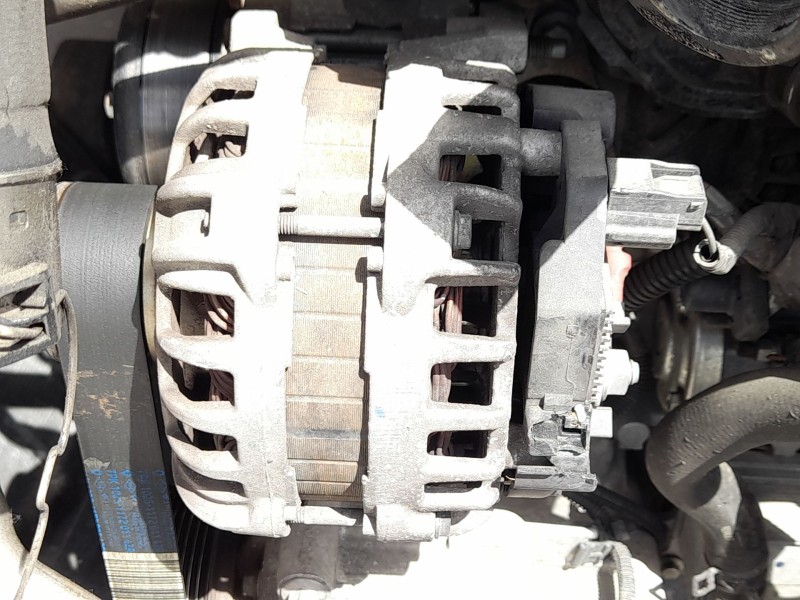 Recambio de alternador para dacia logan ii tce 90 lpg referencia OEM IAM 231000861R 231008573R 