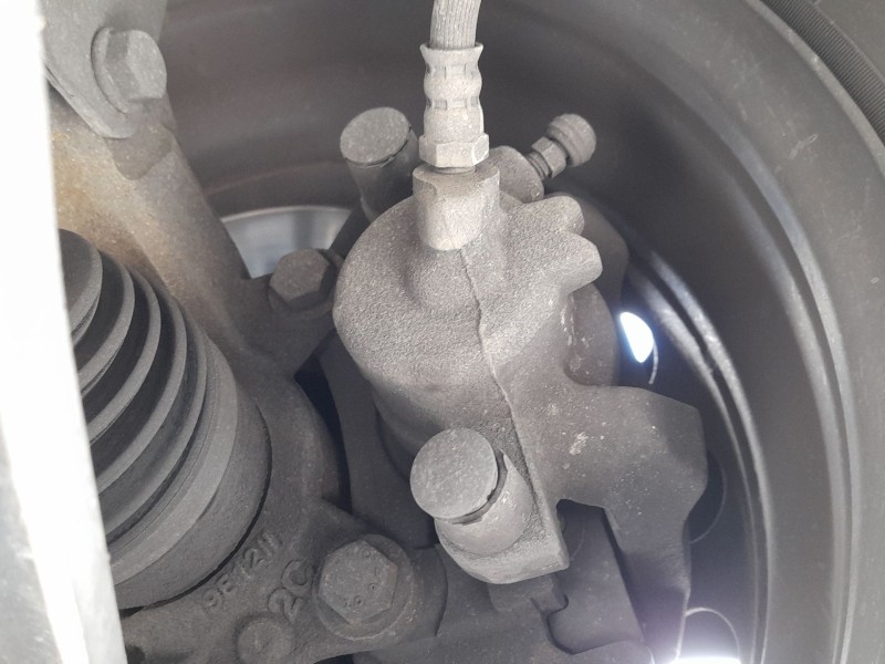 Recambio de pinza freno delantera izquierda para dacia logan ii tce 90 lpg referencia OEM IAM 410118726R 410118579R 