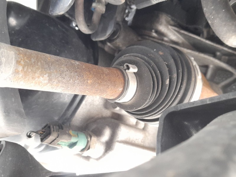 Recambio de transmision delantera izquierda para dacia logan ii tce 90 lpg referencia OEM IAM 391014613R 391017832R 