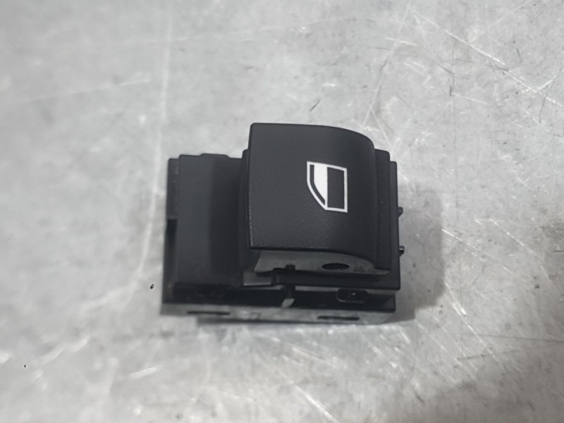 Recambio de mando elevalunas delantero derecho para bmw i3 (i01) electric referencia OEM IAM 9208107  