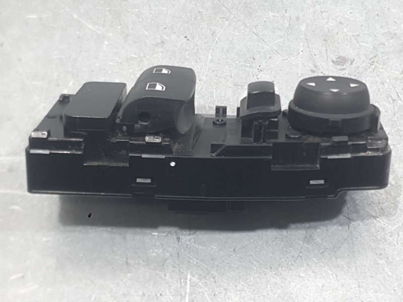 Recambio de mando elevalunas delantero izquierdo para bmw i3 (i01) electric referencia OEM IAM 9226264  