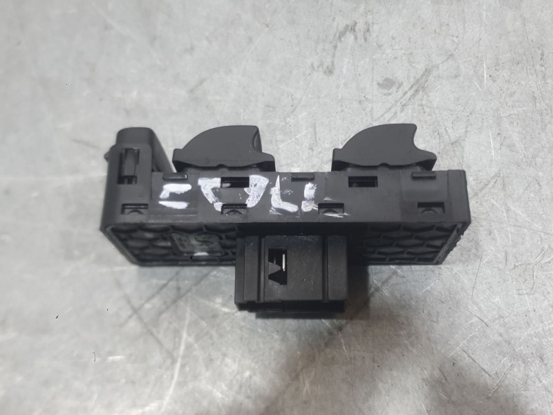 Recambio de mando elevalunas delantero izquierdo para citroën c3 iii (sx) 1.5 bluehdi 100 (sxyhyp, sxyhtu) referencia OEM IAM 98