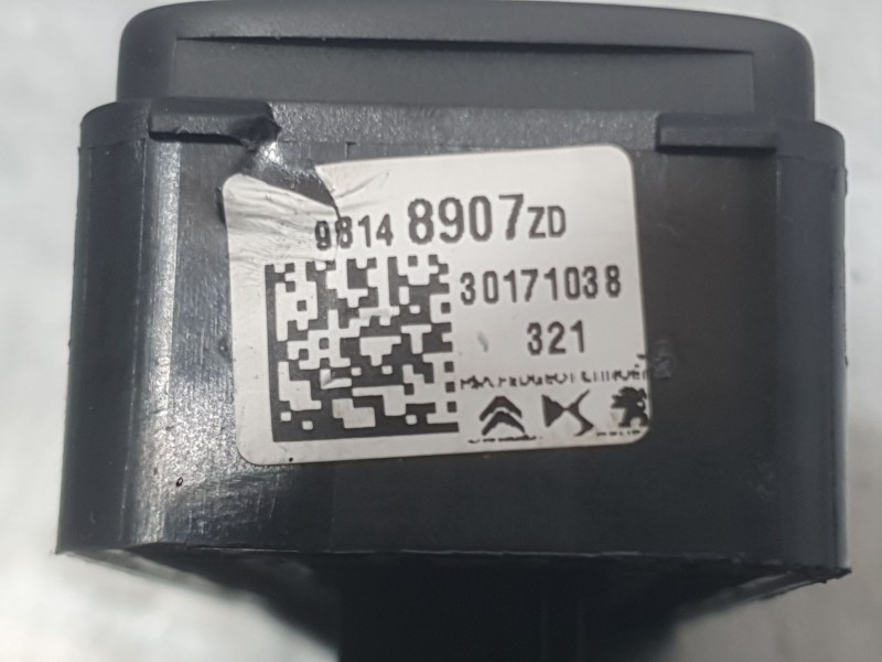 Recambio de mando elevalunas delantero izquierdo para citroën c3 iii (sx) 1.5 bluehdi 100 (sxyhyp, sxyhtu) referencia OEM IAM 98