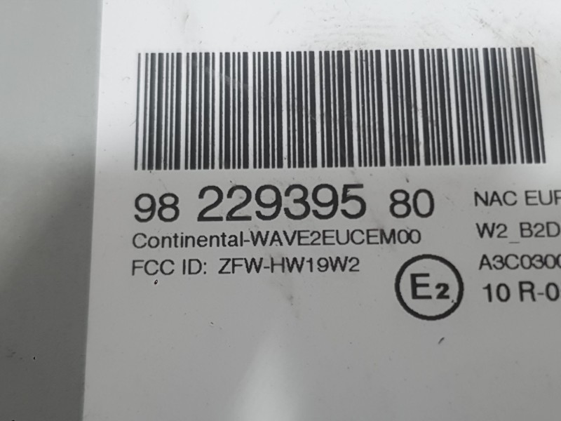 Recambio de sistema audio / radio para citroën c3 iii (sx) 1.5 bluehdi 100 (sxyhyp, sxyhtu) referencia OEM IAM 9822939580  