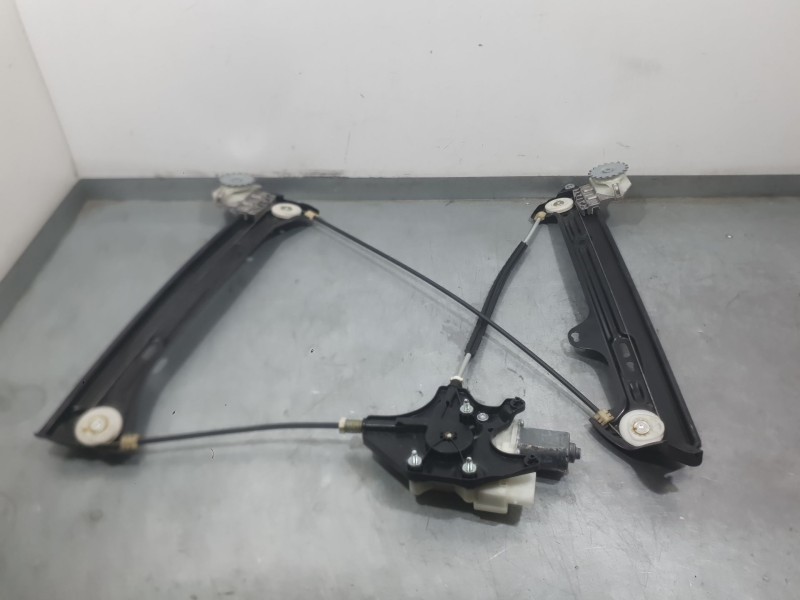 Recambio de elevalunas delantero izquierdo para bmw i3 (i01) electric referencia OEM IAM 7290857 C01646113 BROSE