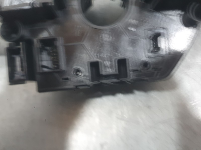Recambio de mando luces y limpia para bmw i3 (i01) electric referencia OEM IAM 6833432  