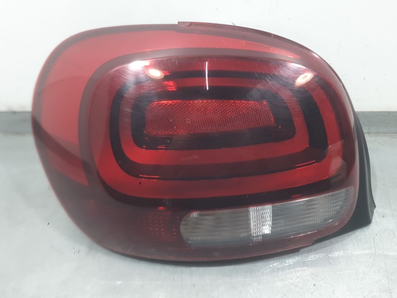 Recambio de piloto trasero izquierdo para citroën c3 iii (sx) 1.5 bluehdi 100 (sxyhyp, sxyhtu) referencia OEM IAM 9812257580 L90