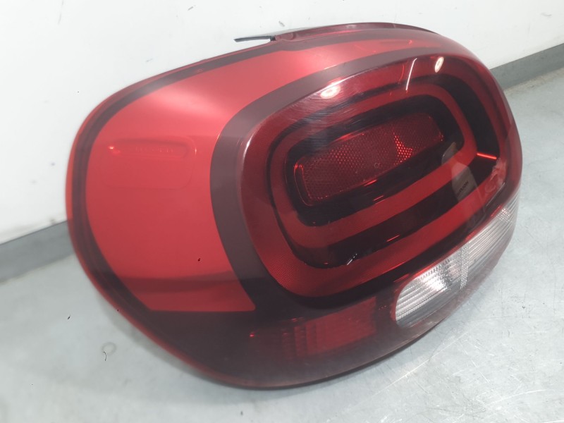 Recambio de piloto trasero izquierdo para citroën c3 iii (sx) 1.5 bluehdi 100 (sxyhyp, sxyhtu) referencia OEM IAM 9812257580 L90
