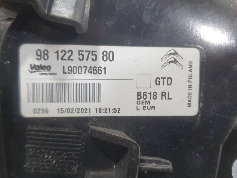 Recambio de piloto trasero izquierdo para citroën c3 iii (sx) 1.5 bluehdi 100 (sxyhyp, sxyhtu) referencia OEM IAM 9812257580 L90