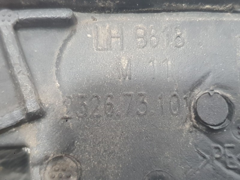 Recambio de retrovisor izquierdo para citroën c3 iii (sx) 1.5 bluehdi 100 (sxyhyp, sxyhtu) referencia OEM IAM 98267133XT 2326362