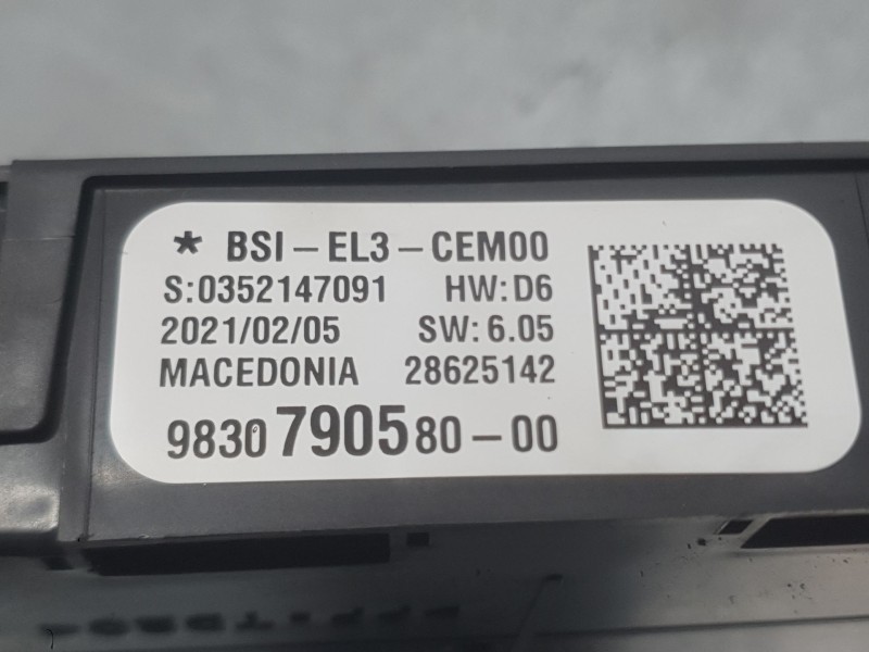 Recambio de caja reles / fusibles para citroën c3 iii (sx) 1.5 bluehdi 100 (sxyhyp, sxyhtu) referencia OEM IAM 9830790580 BSI 