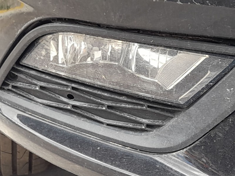 Recambio de faro antiniebla derecho para seat ibiza iv (6j5, 6p1) 1.2 tsi referencia OEM IAM 6J0941702B  