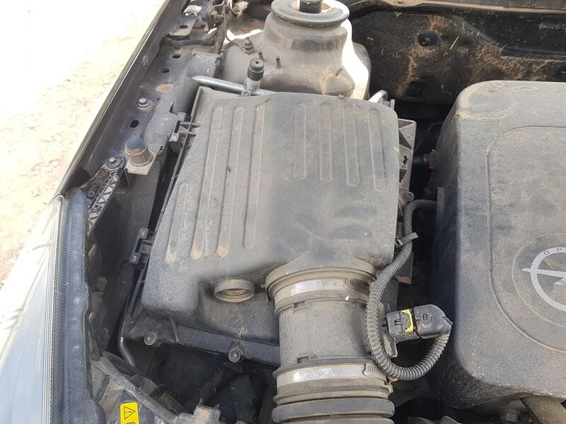 Recambio de carcasa filtro aire para opel insignia a sports tourer (g09) 1.6 cdti (35) referencia OEM IAM 22945623  