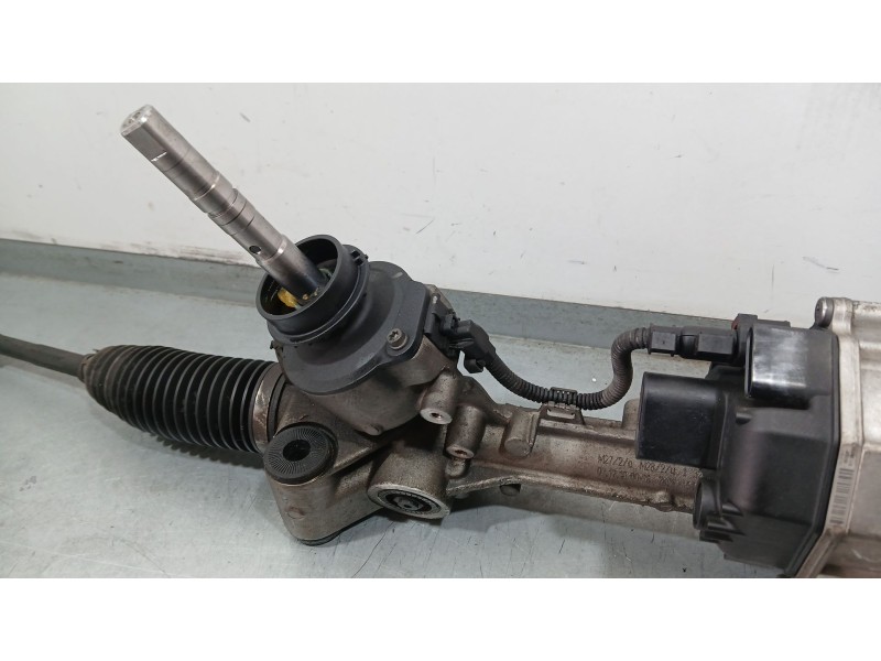 Recambio de cremallera direccion para opel astra j sports tourer (p10) 1.7 cdti (35) referencia OEM IAM 13335004 ZF 7805974613