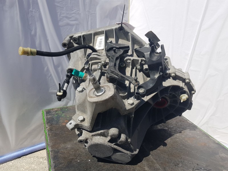 Recambio de caja cambios para renault megane iv hatchback (b9a/m/n_) 1.2 tce 130 (b9mr) referencia OEM IAM TL4087 S066421 6 Velo