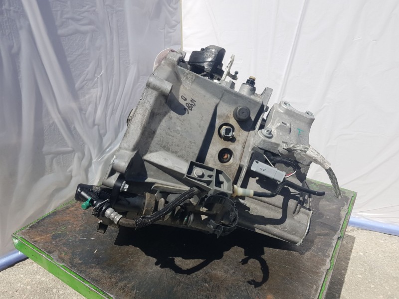 Recambio de caja cambios para peugeot 208 ii (ub_, up_, uw_, uj_) 1.2 puretech 100 referencia OEM IAM 20V256 1141497 6VELOCIDADE
