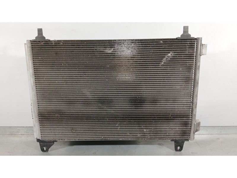 Recambio de condensador / radiador aire acondicionado para opel corsa f (p2jo) 1.2 (68) referencia OEM IAM 9825371480  