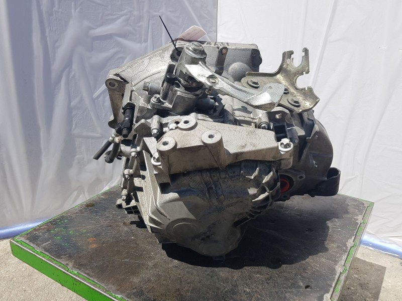 Recambio de caja cambios para fiat croma (194_) 1.9 d multijet (194axb1b) referencia OEM IAM 55219777 71793445 6 Velocidades