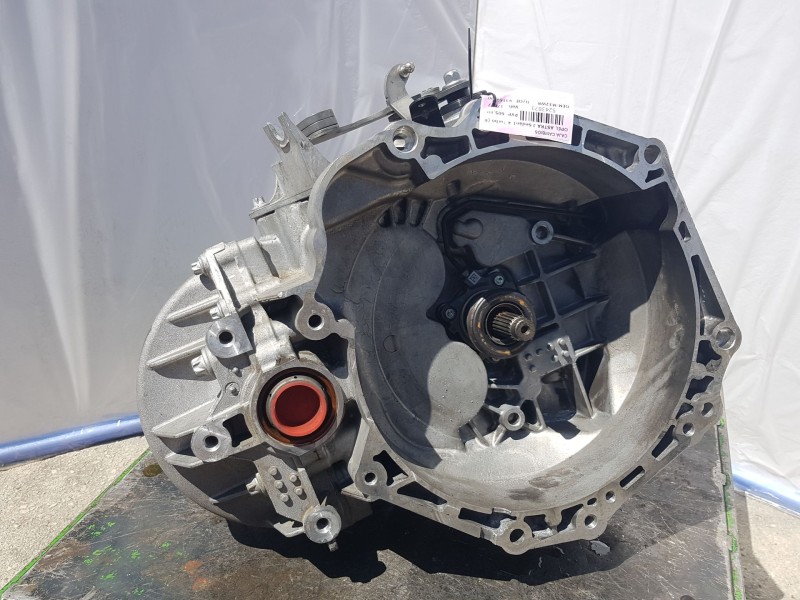 Recambio de caja cambios para opel astra j sedán 1.4 turbo (69) referencia OEM IAM M32OF 93169600 41761A