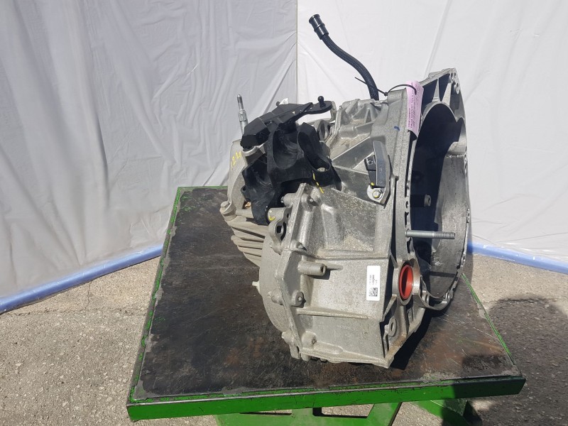 Recambio de caja cambios para dacia sandero iii 1.0 tce 90 referencia OEM IAM JT4016 6 Velocidades A069075