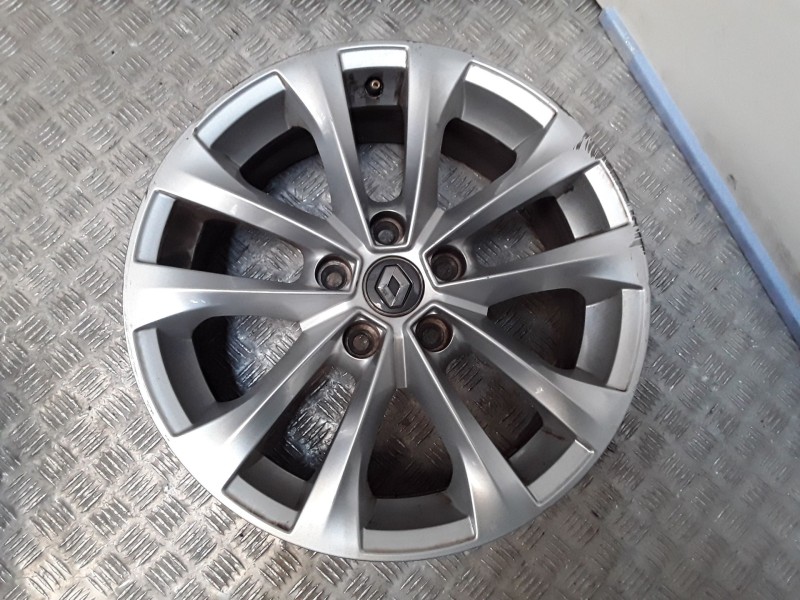 Recambio de juego llantas aluminio para renault megane iv hatchback (b9a/m/n_) 1.5 dci 110 (b9a3) referencia OEM IAM 7X17 5 TORN