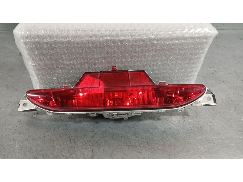 Recambio de piloto trasero central para opel corsa f (p2jo) 1.2 (68) referencia OEM IAM   