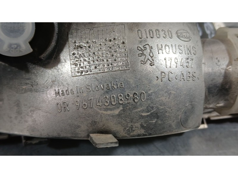 Recambio de piloto trasero central para opel corsa f (p2jo) 1.2 (68) referencia OEM IAM   