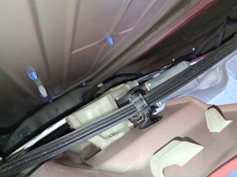 Recambio de elevalunas delantero derecho para citroën c4 cactus 1.2 vti 82 referencia OEM IAM 9810287480  