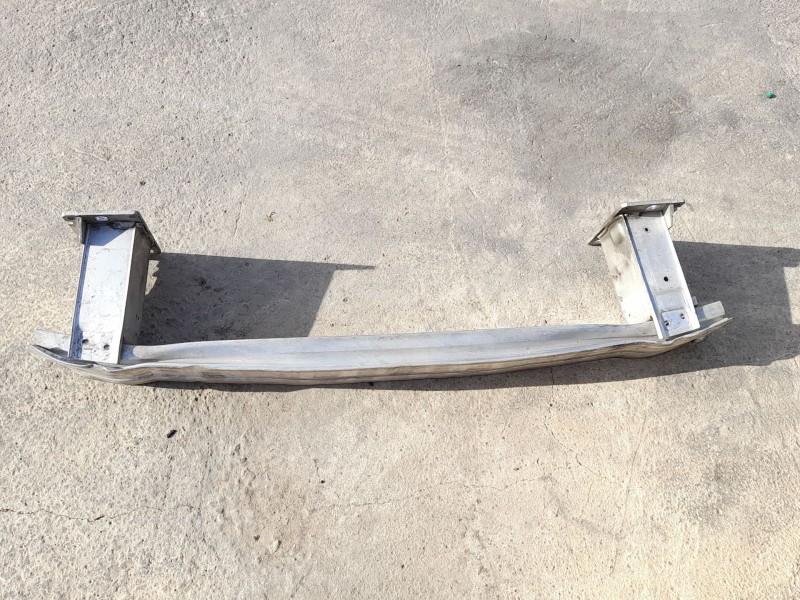 Recambio de refuerzo paragolpes delantero para porsche macan (95b) 3.0 s diesel referencia OEM IAM 8R0807113D  