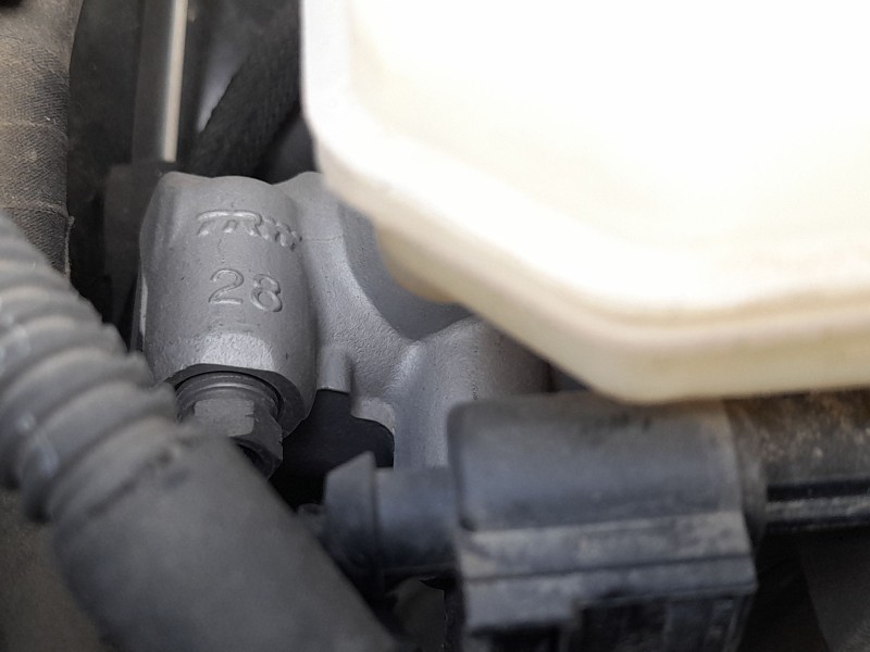 Recambio de bomba freno para porsche macan (95b) 3.0 s diesel referencia OEM IAM 95B612021C  