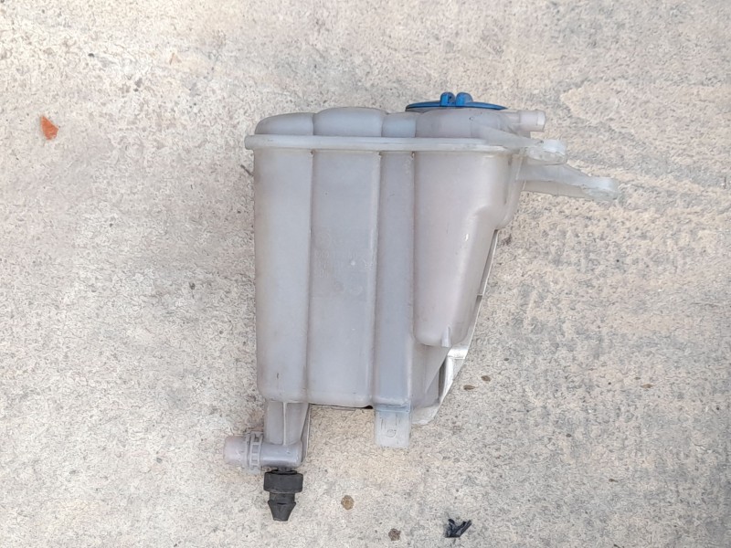 Recambio de deposito expansion para porsche macan (95b) 3.0 s diesel referencia OEM IAM PAB121405  