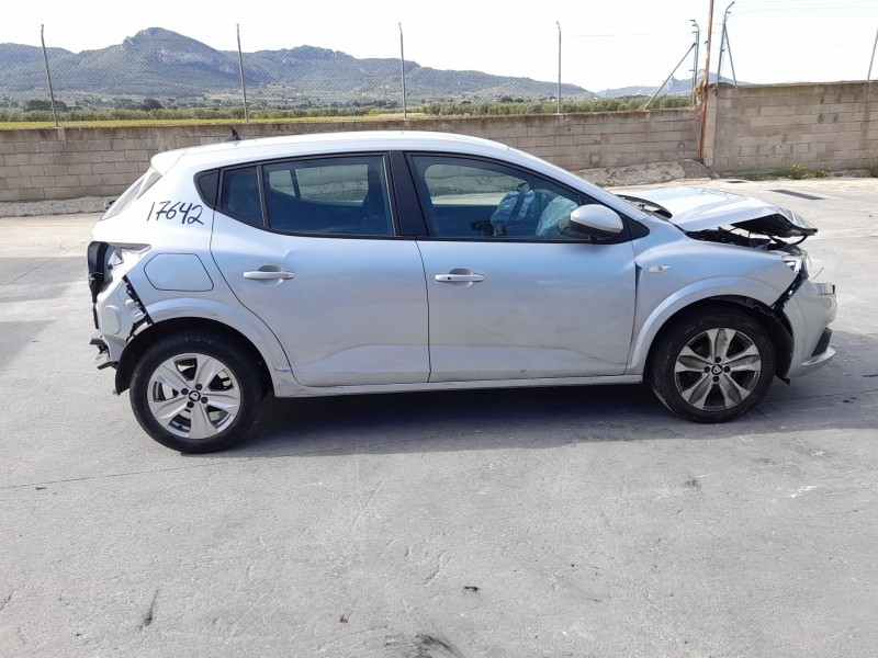 dacia sandero iii del año 2021