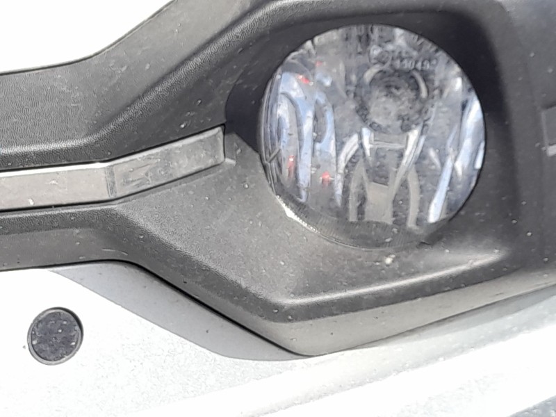 Recambio de faro antiniebla izquierdo para dacia sandero iii 1.0 tce 90 referencia OEM IAM 261500097R  