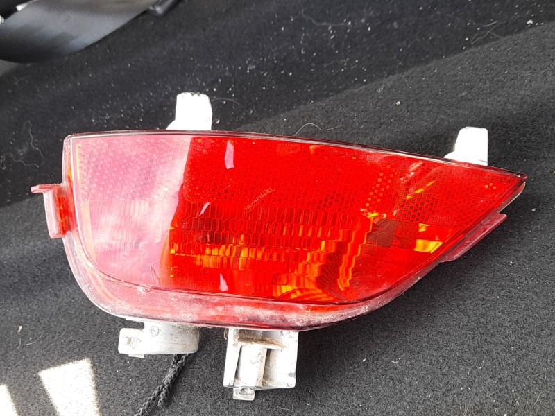 Recambio de piloto trasero izquierdo paragolpes para dacia sandero iii 1.0 tce 90 referencia OEM IAM 265854470R  