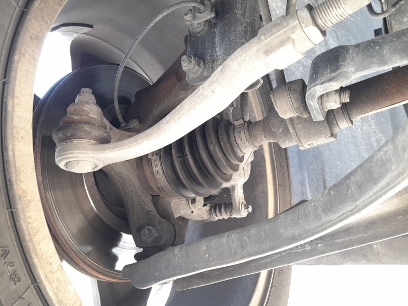 Recambio de mangueta delantera izquierda para dacia sandero iii 1.0 tce 90 referencia OEM IAM 400159248R  