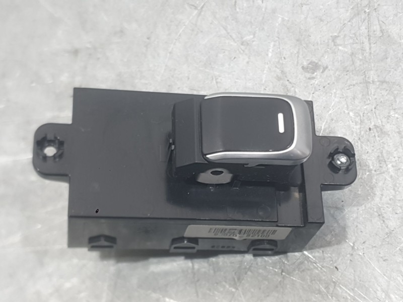 Recambio de mando elevalunas delantero derecho para kia soul ii (ps) 1.6 gdi referencia OEM IAM 93575B2100  