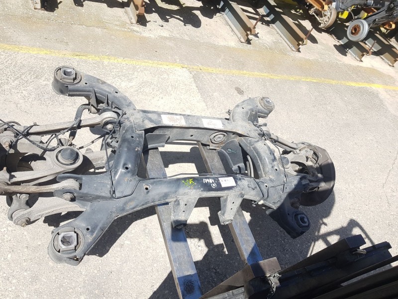 Recambio de puente trasero para bmw x5 (e70) xdrive 40 d referencia OEM IAM 33316863815  