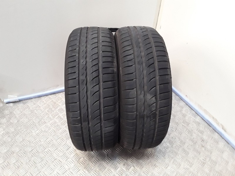 Recambio de neumatico pareja para neumaticos reutilizados - referencia OEM IAM 185601482H PIRELLI 185/60/14/82H