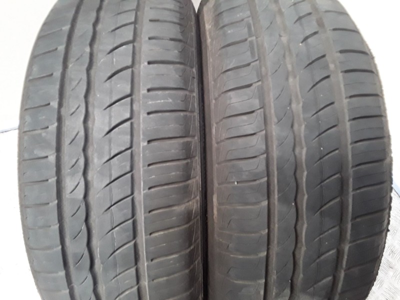 Recambio de neumatico pareja para neumaticos reutilizados - referencia OEM IAM 185601482H PIRELLI 185/60/14/82H