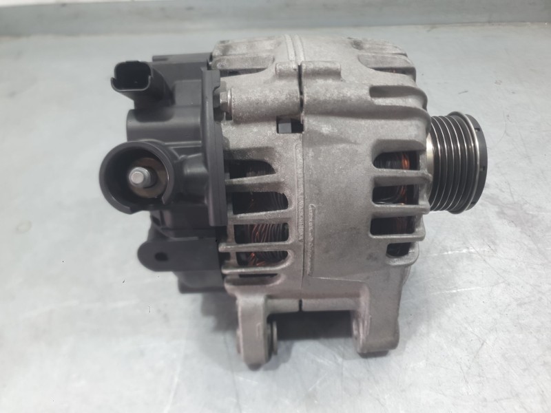 Recambio de alternador para citroën berlingo (er_, ec_) 1.2 puretech 110 referencia OEM IAM 9826574080 2719831C VALEO