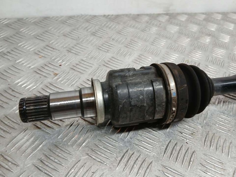 Recambio de transmision delantera derecha para toyota auris hybrid business referencia OEM IAM 4341002850F  